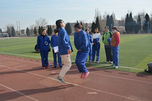 公司組織慶?！叭恕眿D女節(jié)活動(dòng)